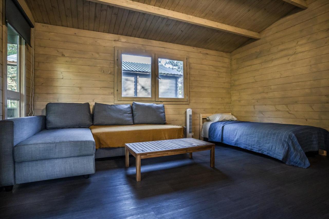 Metsaaeaere Accommodation Uulu Bagian luar foto