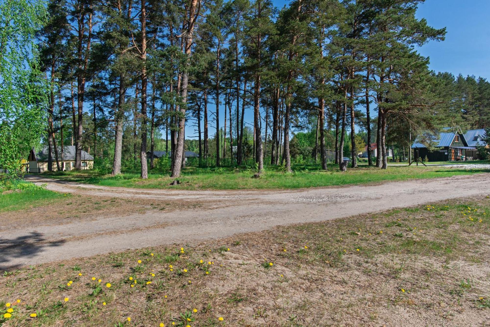 Metsaaeaere Accommodation Uulu Bagian luar foto